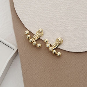 Princess Wang Zhen Bean Ear Cuff Summer Fashion: Korean Style Alloy Earrings