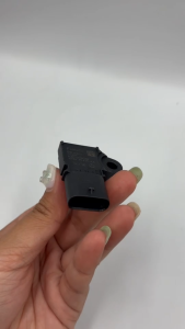 แม็บเซ็นเซอร์อากาศ Ford Ranger ปี 2012 เครื่อง 2.23.2 / MAZDA BT50 Por  (JB3A-9F479-AA) สินค้าเป็นมือหนึ่ง มีรอย ตำหนิ