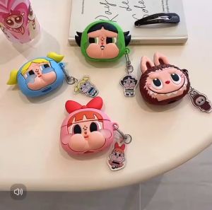 ชุดหูฟังบลูทูธ TWS 5.3  หูฟังบลูทูธไร้สาย พร้อมเคสยางกันกระแทกลายการ์ตูน ไมโครโฟนในตัว มีพวงกุญแจห้อยด้านข้างเคส​