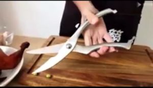 กรรไกรตัดอาหารอย่างดี กรรไกรตัดอาหาร กรรไกรตัดกระดูกปลา กรรไกรตัดกระดูกไก่  Stainless steel food scissor