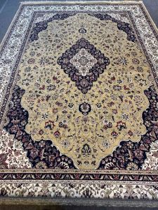 "Experience Luxury Underfoot: Authentic Turkish Persian Carpet 240x340 cm - Cotton Silk Blend!"