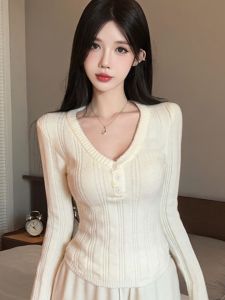 GUZILIAN | Korean Style Cuff Slit Solid Color V-Neck Stylish Slimming Knit Sweater