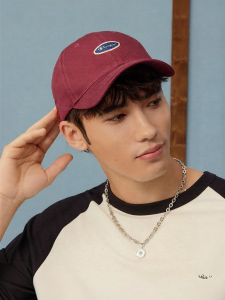 Champion | Embroidered Baseball Hat