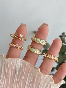 Mint Wave Enamel Ring for Women Unique Design Chinese Style Adjustable Open Finger Ring Fashionable Commute Alloy Gold Plated