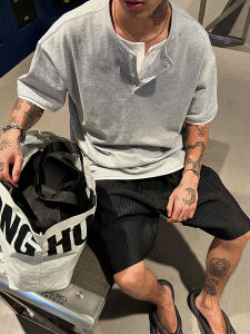 American Retro V-neck Short Sleeve Loose Fit Mens T-shirt Summer Korean Style Simple Versatile Half Sleeve Cotton Tee