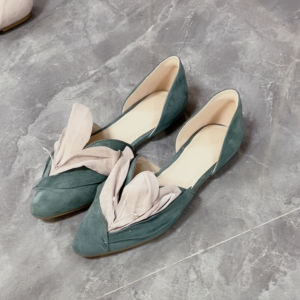 รองเท้าแตะส้นเตี้ยทรงหัวแหลมสีชมพูสไตล์วินเทจ พื้นแบน รองเท้าแตะฤดูร้อนสำหรับผู้หญิง ระบายอากาศได้ดี ผลิตจากยาง รองเท้าแบบสวม รองเท้าแตะแบบสวม ส้นเตี้ย