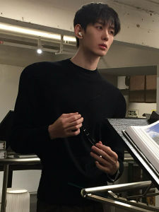 Black Mens Long Sleeve Base Shirt Half High Collar Velvet Fleece Lined Autumn Winter Fashionable Inner Wear for Suit