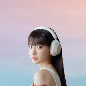 Sony | High Resolution Wireless Bluetooth Noise Cancelling Headset