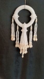 พวงมาลัยลูกปัดมุกข้อพระกรทรงเครื่องอุบาพู่หยดน้ำมูก 44 สายขนาด 7 นิ้ว