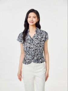 Koradior | Elegant Youthful Versatile French Pattern Shirt