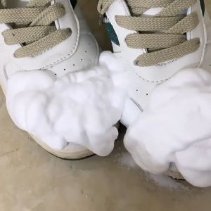 หนึ่งเช็ดออกสีขาว Duer ฟองสบู่มูสคลีนเซอร์ เป็นเครื่องดื่มที่มีซักแห้ง น้ำยา ล้างรองเท้า ซักรองเท้า น้ำยาซักรองเท้า ช่วยทำความสะอาดรองเท้า น้ำสวม และดื่มผิวหน้า บริการรายละเอียดของเครื่องดื่มนี้คุณสามารถติดตามที่เหมาะสมได้ที่นี่