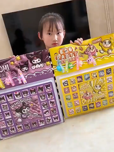 Blind Box Keychain Cartoon 🔑 洞洞乐盲盒 Gantungan Kunci Mainan Poke 3D Karakter Sanrio Doll Children Cartoon Gift School Stall