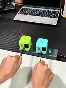 W&O | Sạc Nhanh Đa Thiết Bị có Dây Co Duỗi