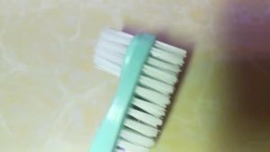 Bàn chải vệ sinh giày - Bàn Chải Chà Chân Và Giặt Giày đa năng tiện lợi