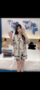 GD Summer Cartoon Cat Pajamas Womens Open Cardigan Short Sleeved suit Sleepwear with Chest Pad