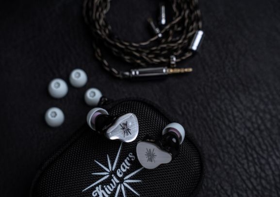 Kiwi Ears KE4 Completely Redesigned 2DD+2BA Hybrid Driver IEM