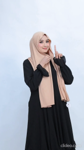 Kesya789 Hijab - Pashmina Kaos Rayon Hana Flowy Stretch Premium