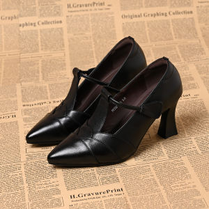 รองเท้าส้นสูงหัวแหลมแบบสวมสำหรับผู้หญิง พื้นยางกันลื่น ฤดูใบไม้ผลิและฤดูใบไม้ร่วง รองเท้าแฟชั่นแบบสวม ส้นสูงพอดีตัว