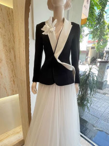 French Elegant Black and White Contrast Blazer Slim Fit