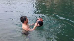 [READY STOCK]Camouflage Portable Waterproof Diving Bag Travel Waterproof Dry Bag for Camping/现货迷彩防水袋潜水沙滩爬山防水包[L319]