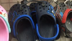 CrocsFanClub - Dép sục batman cho bé pb113