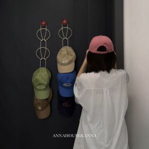 Multi-Functional Hat Storage Rack Suction Cup Door Back Baseball Cap Display Stand Non-Deformable Metal Hook Organizing Tool