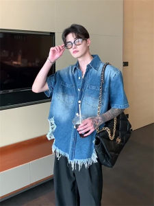 เสื้อแจ็คเก็ตยีนส์แขนสั้นผู้ชาย ทรงหลวม คอเหลี่ยม ทรงหลวม คอลเลกชันฤดูร้อน ทรงปกติ เสื้อเชิ้ตแขนสั้น