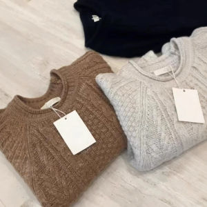 CHOEFULYN | Áo Sweater Tay Ngắn Phong Cách Mềm Mại và Rộng Rãi cho Phụ Nữ Mùa Thu Đông