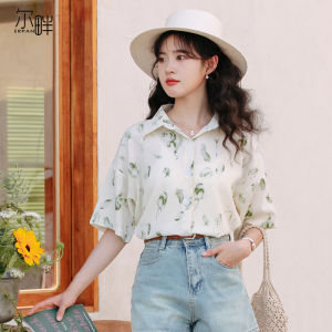 เสื้อเชิ้ตผ้าชีฟองแขนสั้นลายดอกไม้สำหรับผู้หญิง ดีไซน์เก๋ไก๋ ฤดูร้อน 2025 เสื้อเชิ้ตผู้หญิงสไตล์ใหม่ ดีไซน์เก๋ไก๋ แขนสั้น คอโปโล