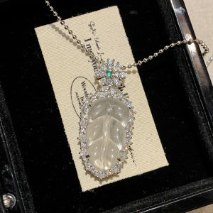 Silver Plated Necklace Womens Style White Agate Pendant Sweater Chain Luxury Feelings Jewelry Freshly out Fashion Chinese Style