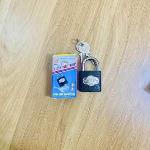 Ổ khoá Việt Tiệp đủ cỡ hàng chính hãng