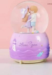 Aneka Snowball kotak musik seri Princess/ bola air salju ukuran Medium/ snow globe lagu romantis Canon in D Beethoven / lampu warna warni oleh Vinvin Pink Store