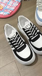 Gratis Semua - Sepatu Sporty Casual / Sneakers Korean Look Aesthetic
