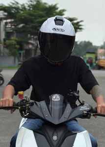 Helm NSX Avatar Half Face Solid: Pilihan Helm Stylish untuk Motor