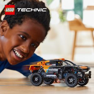 LEGO Technic 42166 NEOM McLaren Extreme E Race Car Building Set Toys (252 Pieces) Mainan Balok (7 Tahun+)