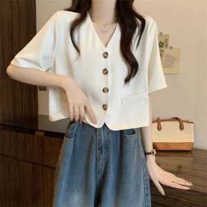 เสื้อแจ็คเก็ตสั้นคอวีแขนสั้นสไตล์ฝรั่งเศสหวานๆ แฟชั่นฤดูร้อนใหม่ เสื้อคลุมไหล่หลวมๆ สำหรับผู้หญิง เสื้อคลุมแบบสวมหัว