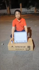 Đèn Năng Lượng Mặt Trời 200w 300w 400w ( Led Mắt Ngọc 5054 - Bảo Hành 2 Năm)