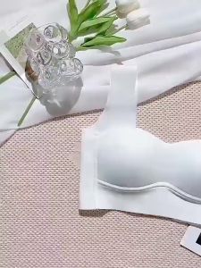 Set Pakaian Dalam Tank Top Tanpa Wayar Ultra Nipis Wanita Musim Panas Bra Tekan Tubi untuk Payudara Kecil untuk Liputan Payudara Sisi yang Selesa.
