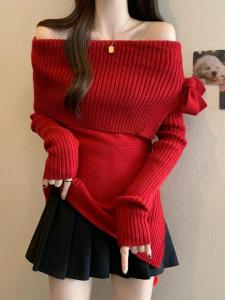 เสื้อสเวตเตอร์ถักไหล่เดียวสีแดงหรูหรา ทรงหลวม แขนยาว ปกติ ฤดูใบไม้ร่วง 2024 เสื้อผ้าทำงานสไตล์เกาหลีสำหรับผู้หญิง