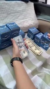 Pop-Up Red Envelope Box Graduation Gift Money Holder Ceremony Present Surprise Box for Graduates