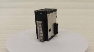 แหล่งจ่ายไฟสลับ Omron CJ1W-PA202ของแท้