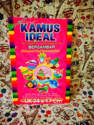 Buku Kamus Bahasa Inggris Kamus Ideal Bergambar Warna