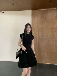 ALOHA LU | Đầm Knit Giúp Gầy Đẹp Mùa Hè
