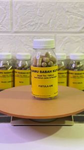 Obat Herbal Fistula Ani Fistura Ani Nyeri Anus Benjolan Di Anus Bab Berdarah Keluar Nanah Bau Bengkak Infeksi Saluran Pencernaan Penyakit Usus Buntu Bengkak - Jamu Babah Kuya (KAPSUL)