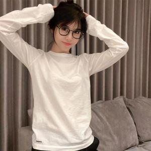 QIANSHUIYIYUN | High-end White Long Sleeve T-shirt