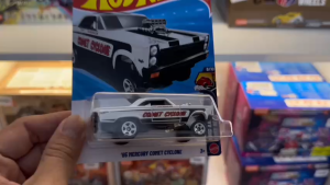 Mô Hình Xe Hot Wheels 65 Mercury Comet Cyclone Mainline Chính Hãng