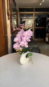 แจกันกล้วยไม้ประดิษฐ์ ดอกไม้ปลอมพร้อมแจกัน ดอกไม้ตกแต่งบ้าน