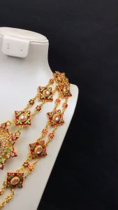 สังวาลย์ ราคาถูกที่สุด (ขายปลีก-ส่ง) สังวาลย์เจ้านาง รำ ตกแต่งชุดไทย ออกงานต่าง ๆ มีหลายแบบให้เลือก สินค้าพร้อมจัดส่งจากประเทศไทย