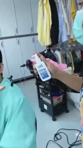 เสริมสวยให้ดูสดใส กระบวนการโหนกระแส ไลโอ แฮร์โทนิค 2 ขวด (100 ml.) + แชมพู 1 ขวด (200 ml.) + ครีมนวด 1 ขวด (200 ml.) by.หนุ่มกรรชัย