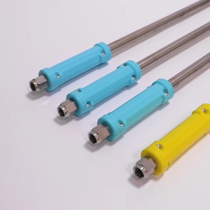 NEW KOSSO ก้านพ่นยา ด้ามพ่นยา รุ่น 16 ก้านพ่นยาสแตนเลส ก้านพ่นน้ำสแตนเลส 50ซม. - 2 เมตร เกลียว M14x1.5 (2หุน) หัวพ่นยา ก้านถังพ่นยา เพิ่มความยาวก้านฉีดพ่นยา ด้ามพ่นยาถังแบตเตอรรี่ (1ชิ้น) 166 FSA